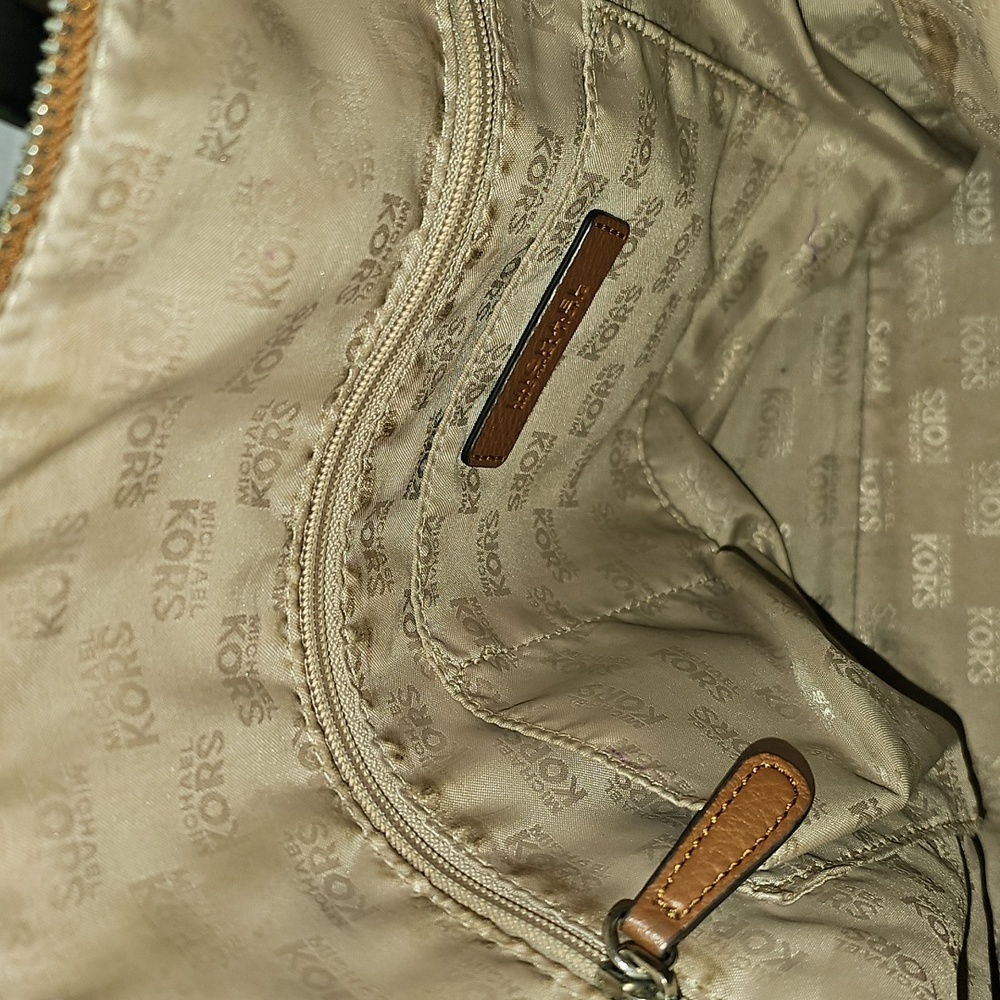 Michael Kors Sloane Leather Hobo Bag In Luggage Brown EUC - Picture 13 of 16